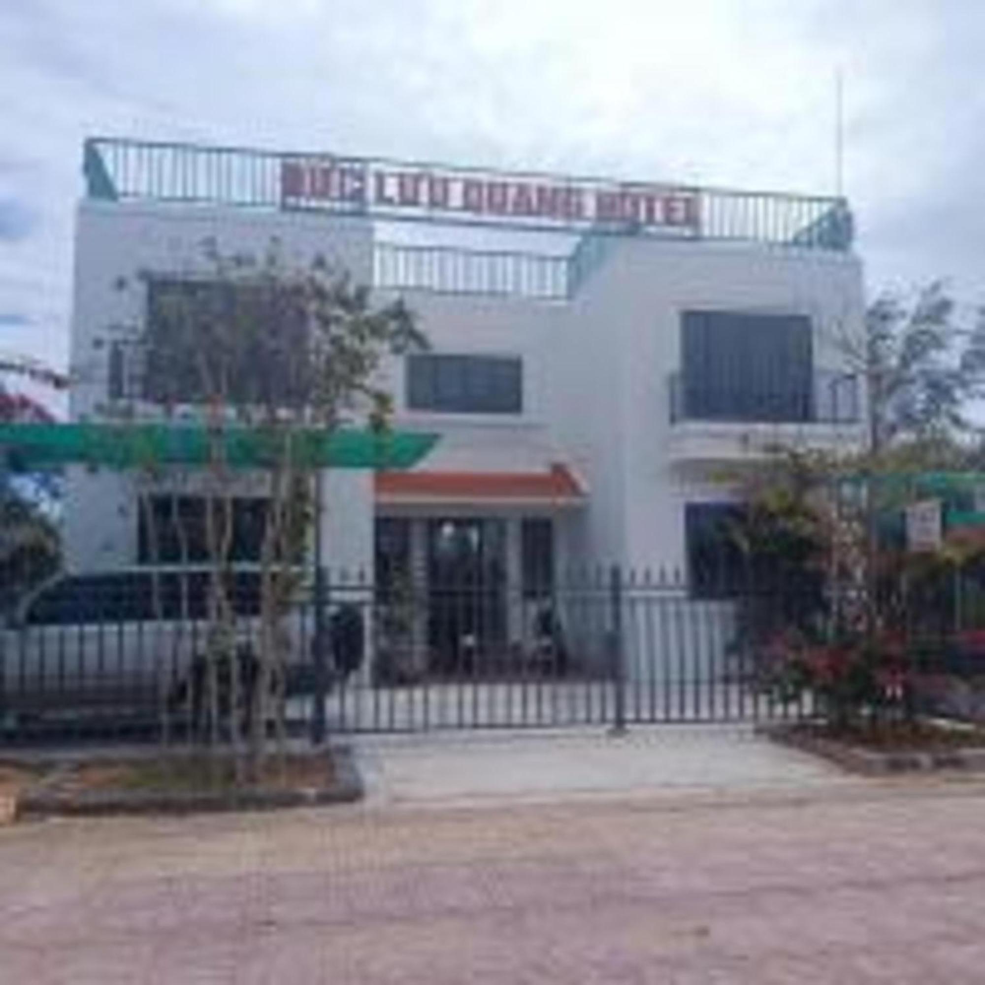 Duc Luu Quang Hotel Binh Thuan Tuy Phong Екстер'єр фото